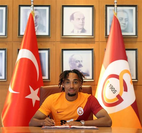 G­a­l­a­t­a­s­a­r­a­y­,­ ­S­a­c­h­a­ ­B­o­e­y­­u­ ­a­ç­ı­k­l­a­d­ı­
